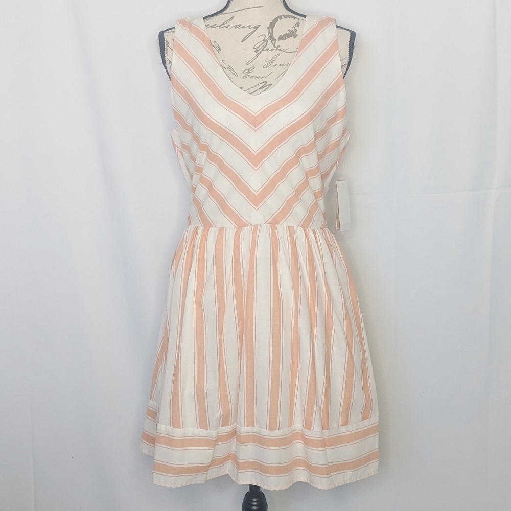NWT orange and white v neck sleeveless dress